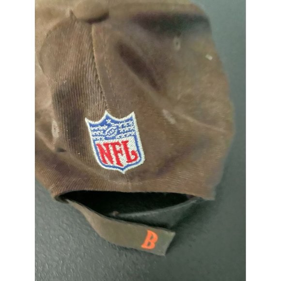 Cleveland Browns - Men's Brown Logo Hat with NFL Logo on Back - Picture 4 of 5